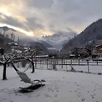 Il Giardino Dell'eden Проживание в семье Каприле